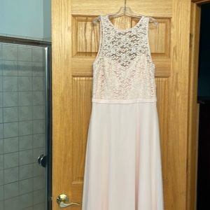 Beautiful light pink dress, perfect for summer wedding